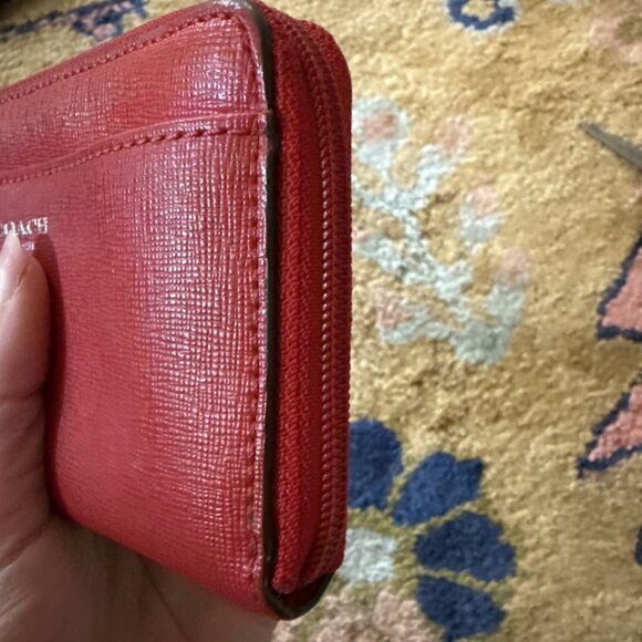 Coach Classic Red Zip Wristlet Wallet clutch - Picture 7 of 8